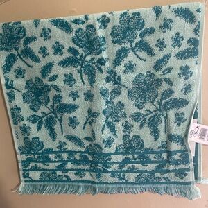 Set of (2) Pioneer Woman Teal Hand towels